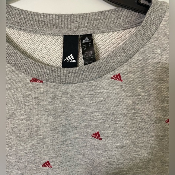 Adidas Crop Sweater Women’s Logo Gray Long Sleeve Crew Neck Pullover XL - Picture 2 of 5
